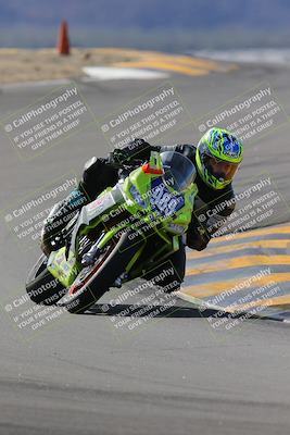 media/Nov-05-2022-SoCal Trackdays (Sat) [[f8d9b725ab]]/Turns 9 and 8 (1050am/